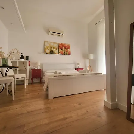 Living Marina 3* Cagliari
