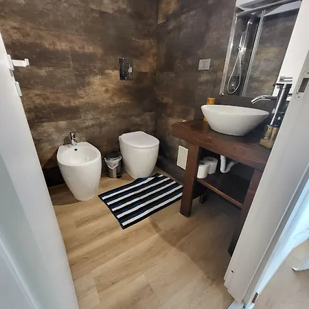 Living Marina Bed & Breakfast